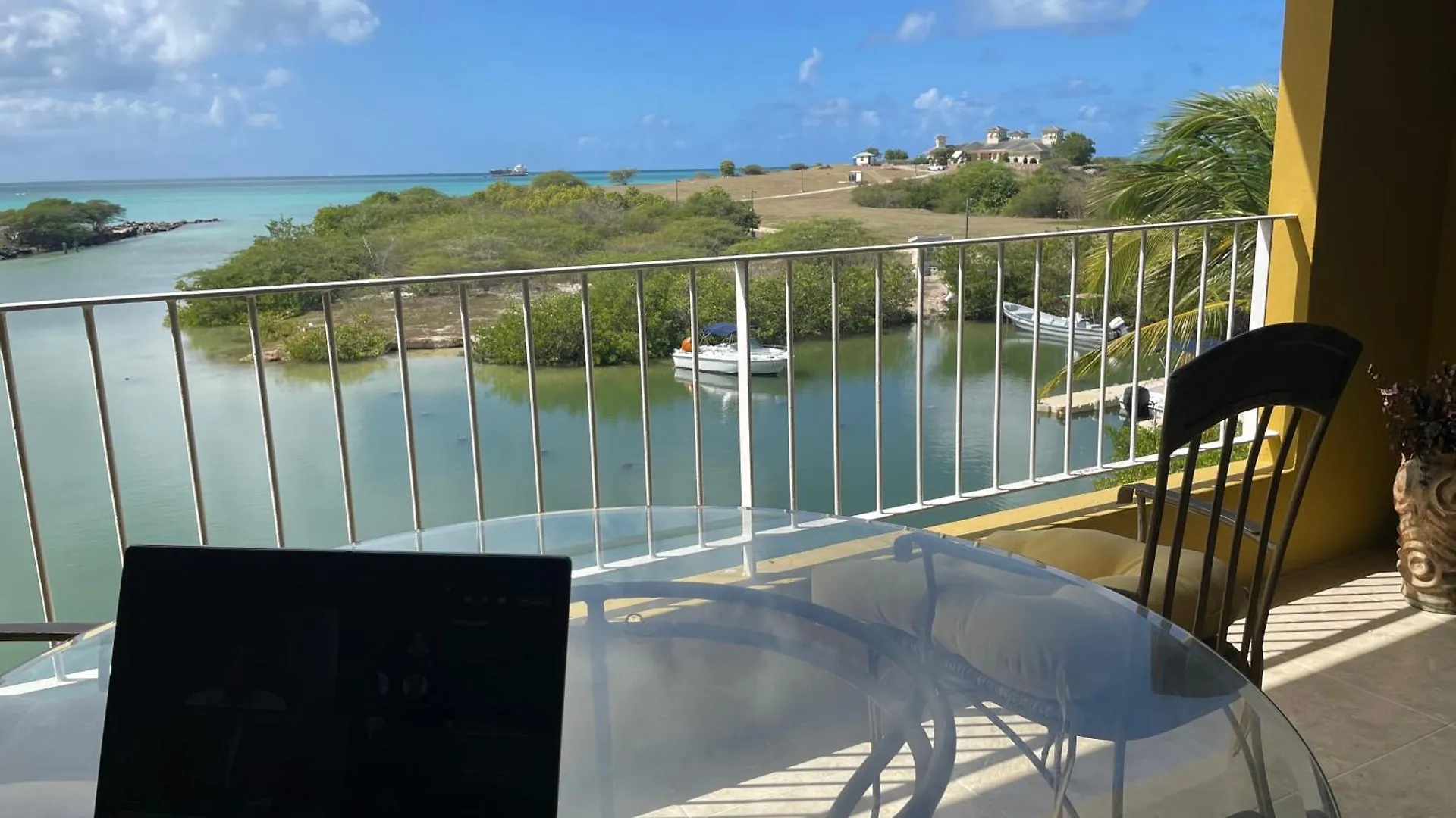 شقة Caribbean Living - Best Beach Condo In Antigua Dickenson Bay