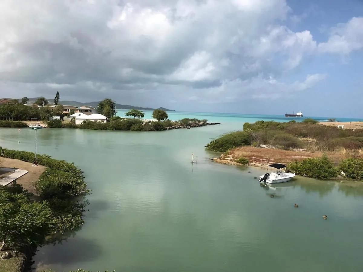 Caribbean Living - Best Beach Condo In Antigua Dickenson Bay شقة
