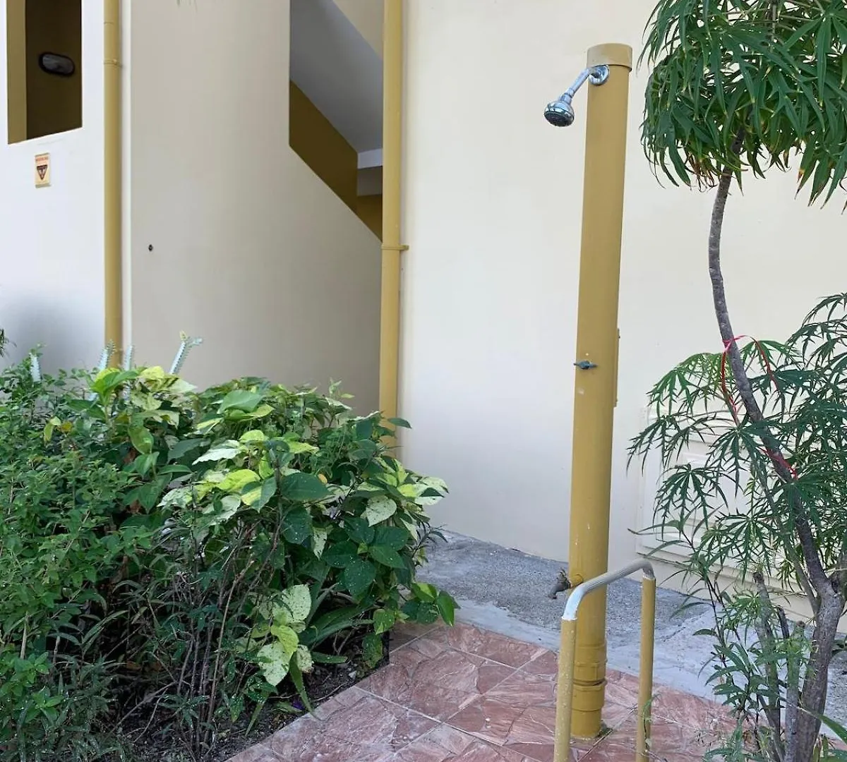 Caribbean Living - Best Beach Condo In Antigua Dickenson Bay 0*,  Antigua i Barbuda